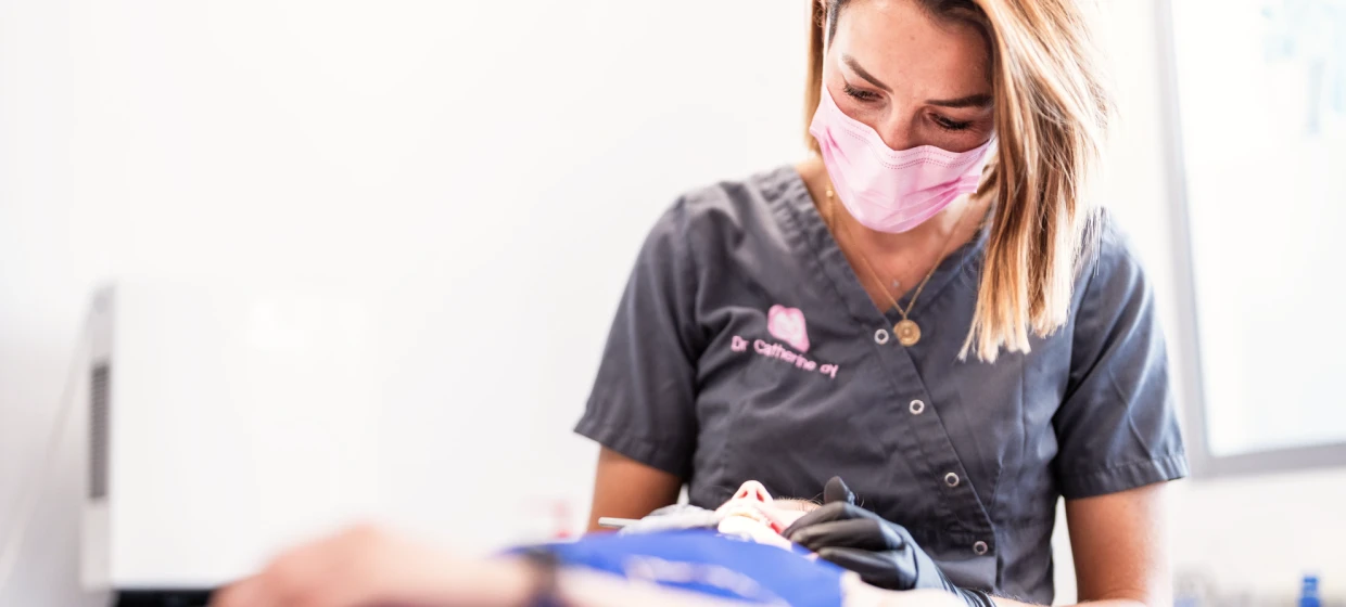 Un exemple illustratif de l'examen clinique au Cabinet d'orthodontie du Docteur Py