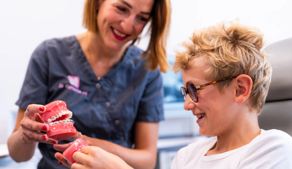 Notre approche aux enfants et adolescents au Cabinet d'orthodontie du Docteur Py.