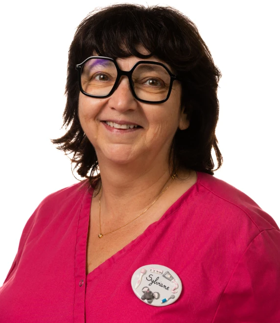 Sylviane — assistante du Docteur Py